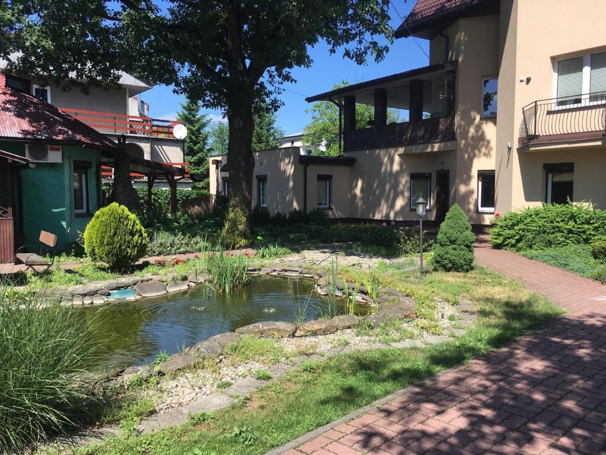 Noclegi Pracownicze Zielonka  Exteriér fotografie