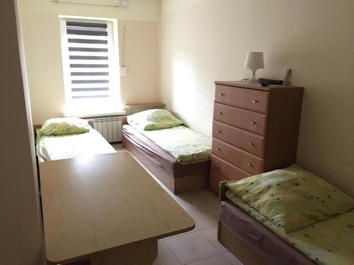 Noclegi Pracownicze Zielonka  Exteriér fotografie